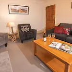 Kentdale - A Lovely Family In * Ambleside