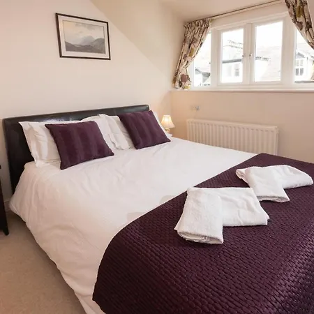 Kentdale - A Lovely Family In