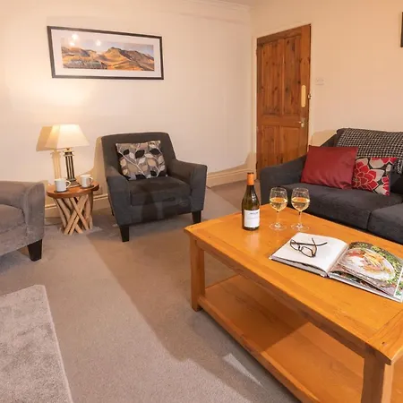 Kentdale - A Lovely Family In * Ambleside